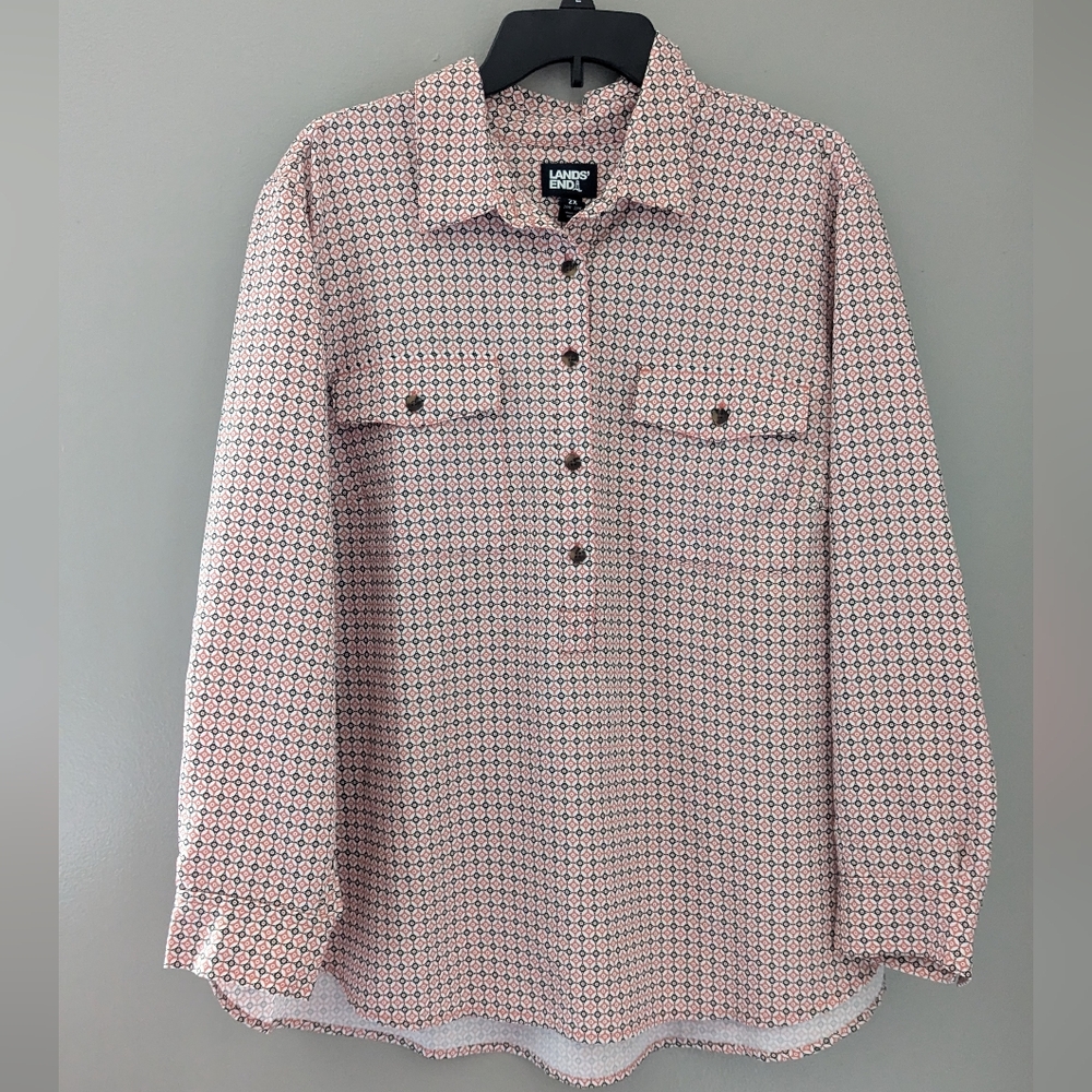 Lands End beautiful plus size 2X women's blouse. In perfect condition.